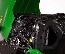 Aufsitzrasenmäher John Deere X950R Leichter Zugang zum Motor
